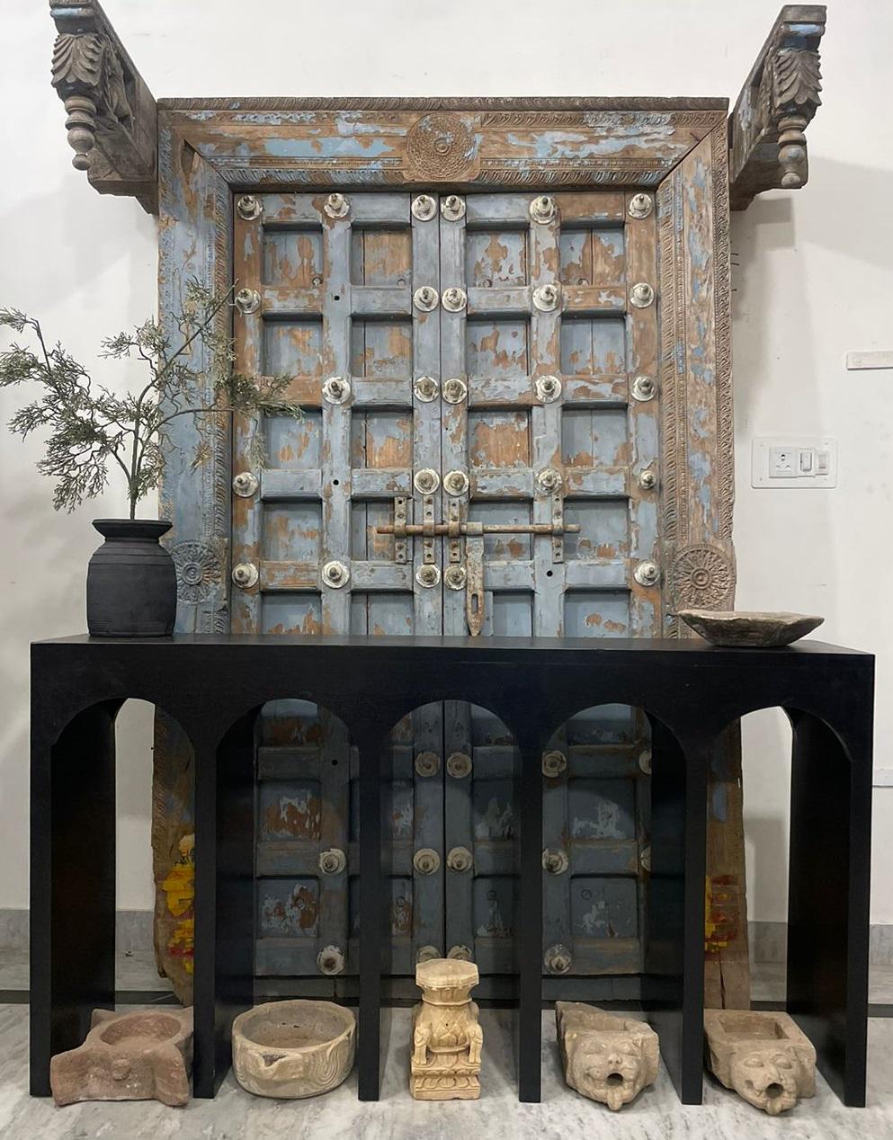 Modern Arch Wooden Console Table: Handcrafted Minimalist Accent Furniture