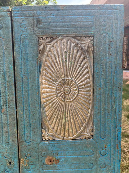 Handcrafted Wooden Sunburst Window – Rustic Farmhouse Wall Decor