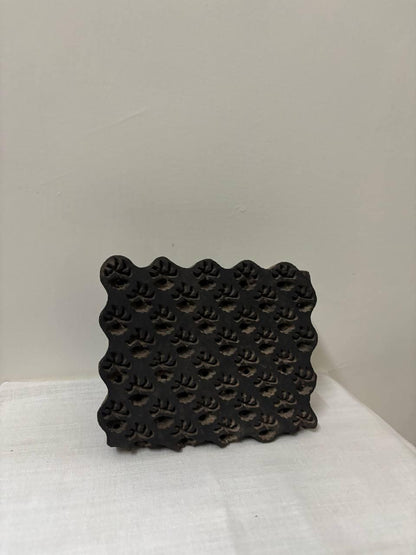 Antique Indian Wood Textile Block – Hand-Carved Mughal Pattern Stamp