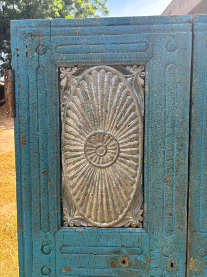 Handcrafted Wooden Sunburst Window – Rustic Farmhouse Wall Decor